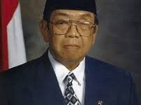 Biografi Gus Dur: Mengenal KH. Abdurrahman Wahid